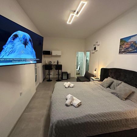 Venite Rooms Velika Luaran gambar
